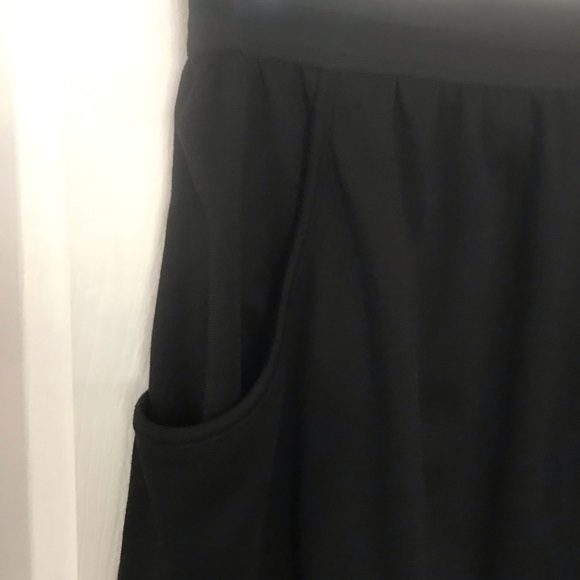 Mini skirt - Picture 2 of 3